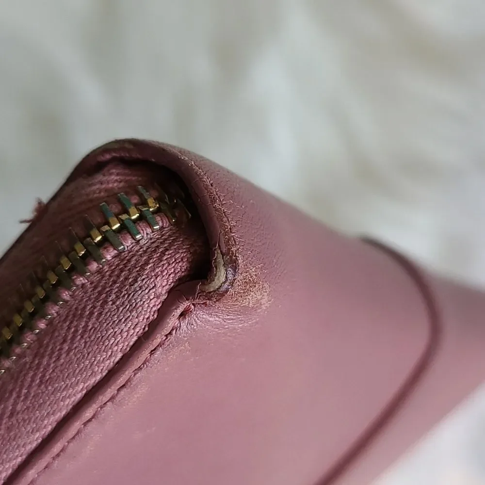 💯 Authentic YSL Wallet 🍀 - Picture 4 of 12